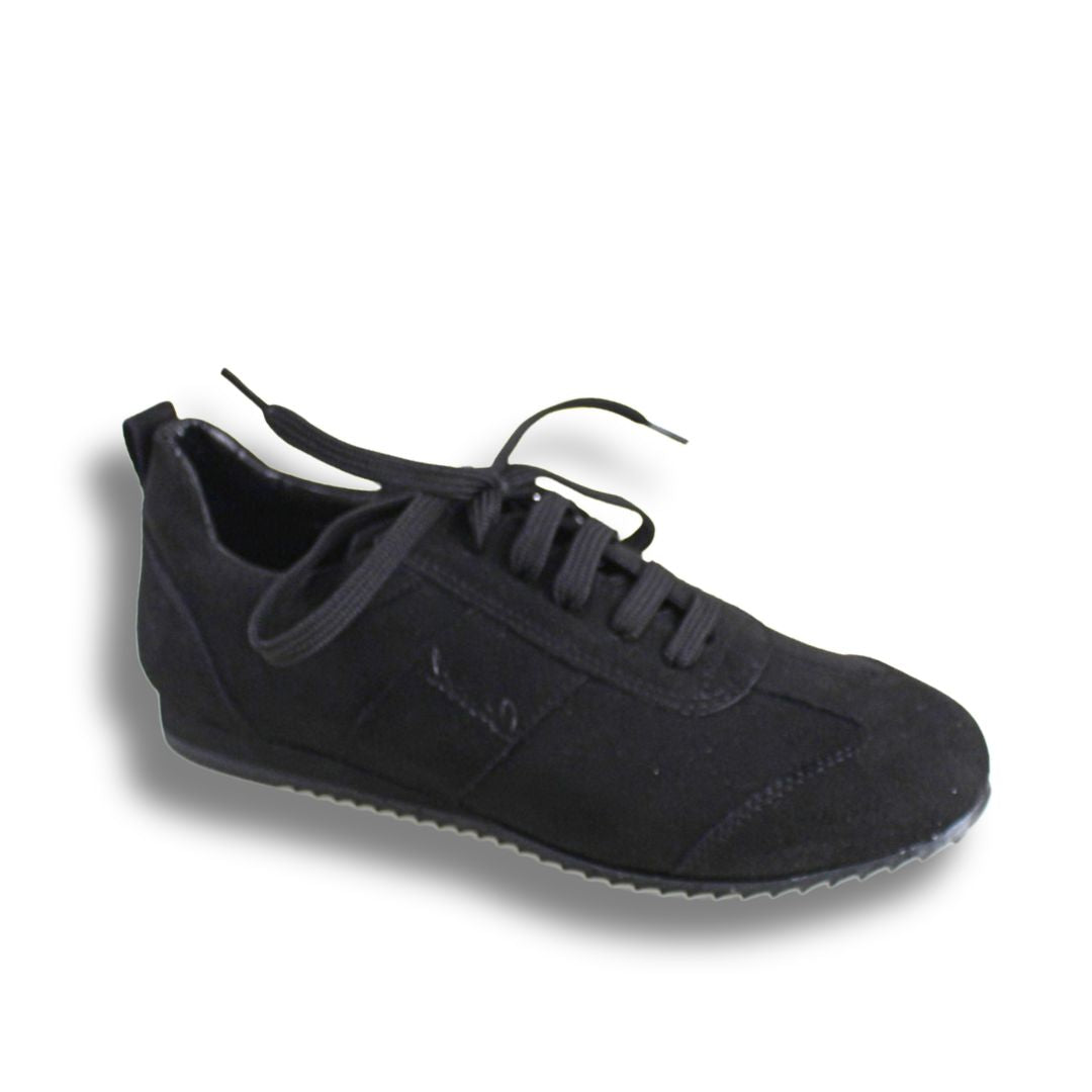 Sneakers | 3284