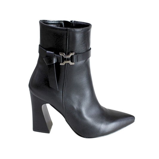 Boots | Xie