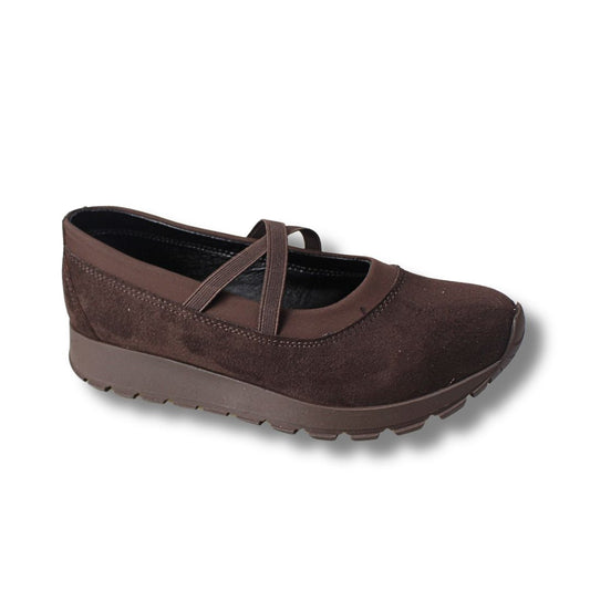 sneakers | 3384