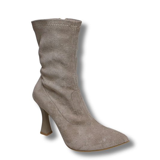 Boots | 2766