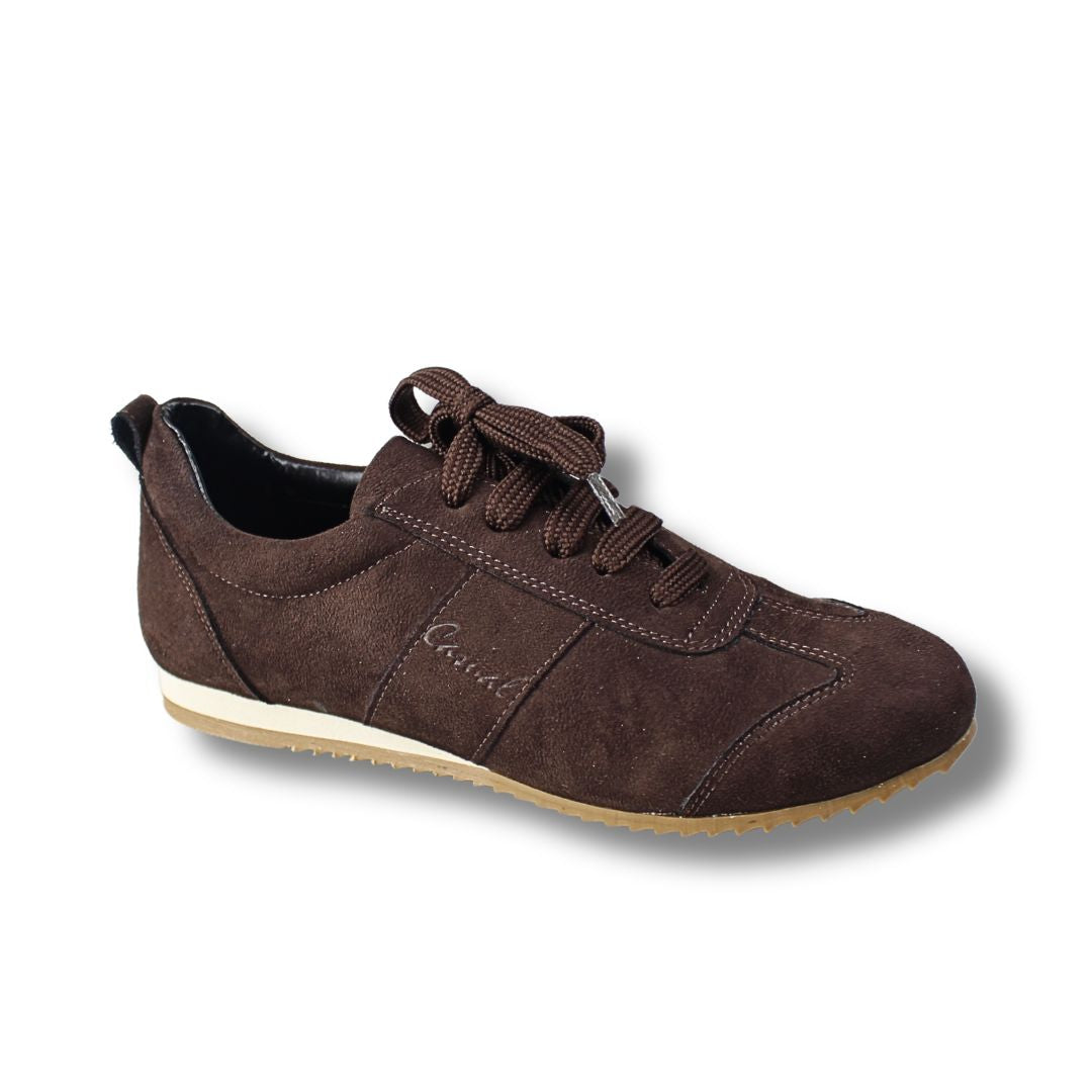 Sneakers | 3284