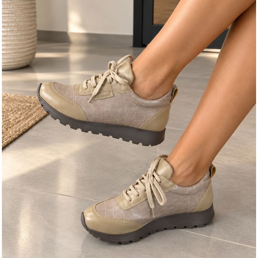 Sneakers | 3380