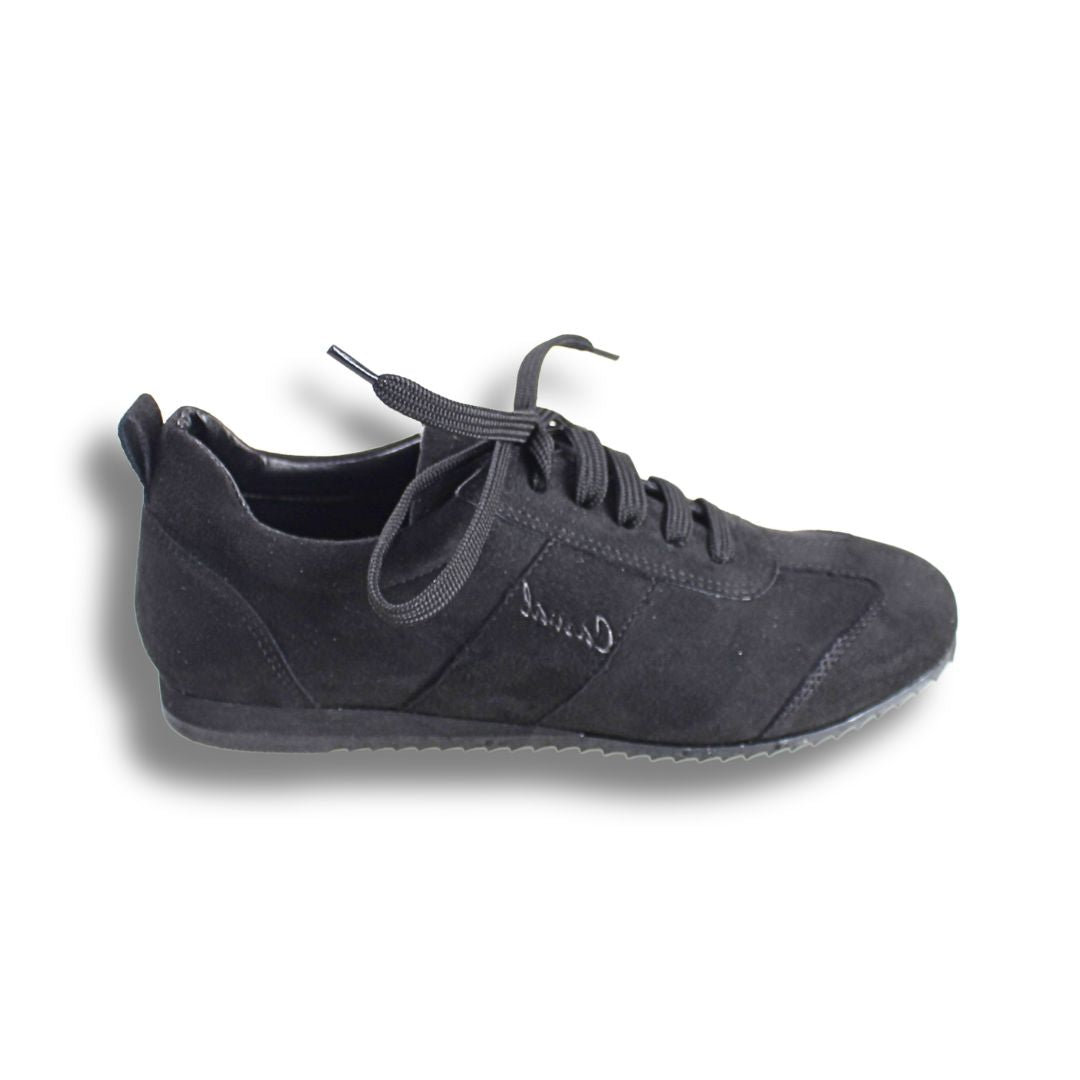 Sneakers | 3284