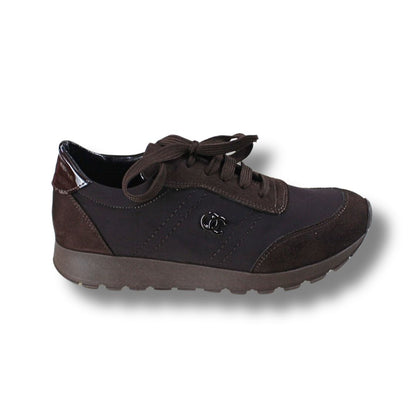 Sneakers | 3381