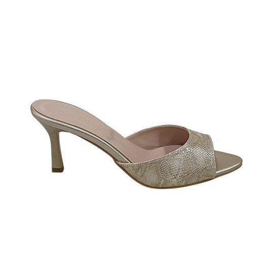 Mule | 2715