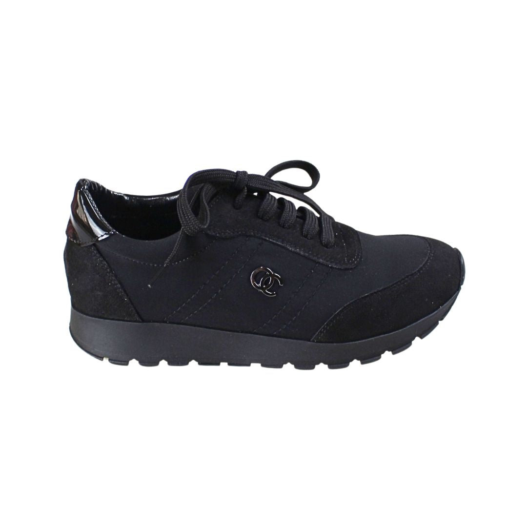 Sneakers | 3381