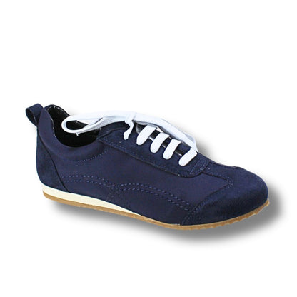 Sneakers | 3282