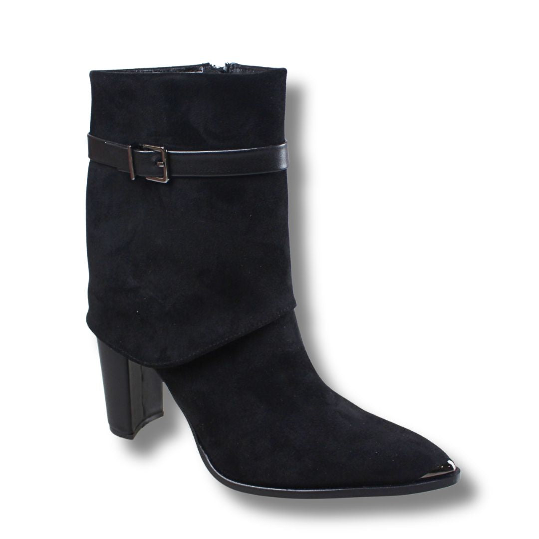 Boots | 2765