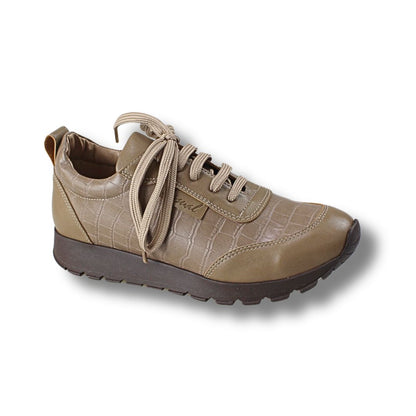 Sneakers | 3380