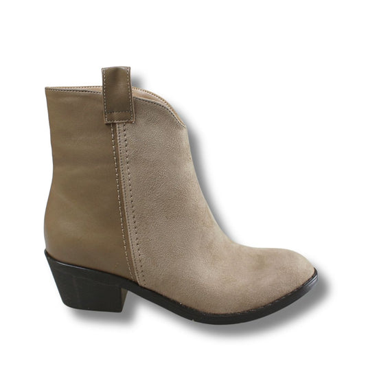 Boots | 3580